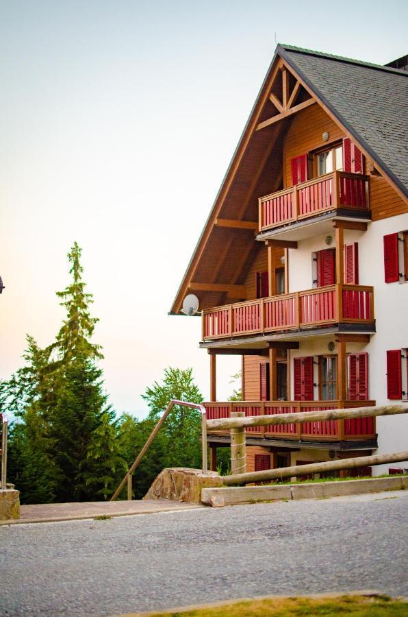 Luxury Apartments Prezin Hočko Pohorje Exterior foto
